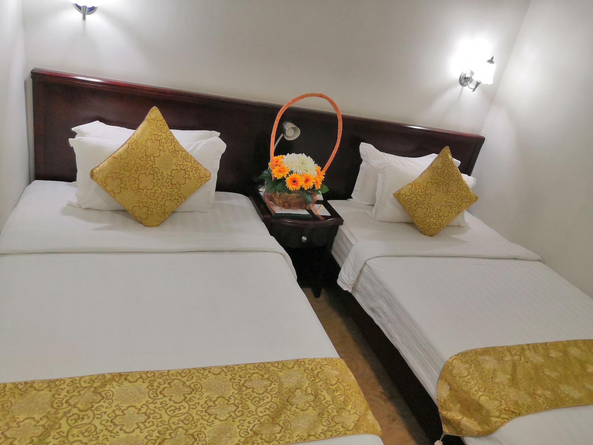Green Leaf Hotel Yangon Extérieur photo