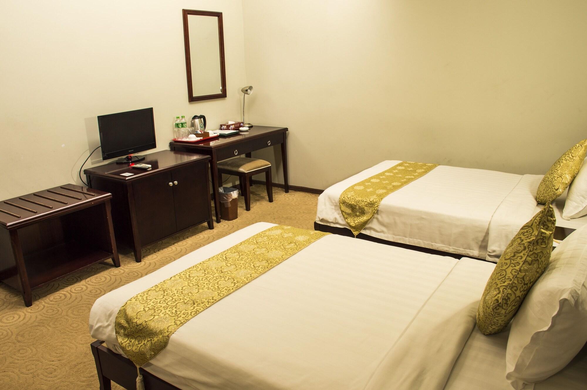 Green Leaf Hotel Yangon Extérieur photo